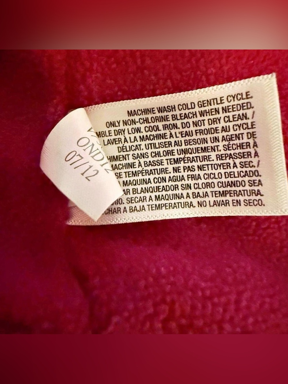 Old Navy Girls Berry-Red Puffer Jacket with Decorative Bow Collar - Picture 5 of 6